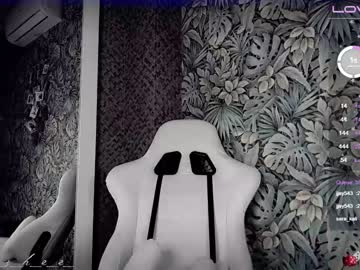 webcam girl _b_a_n_s_h_e_e_ live cam image #3496856