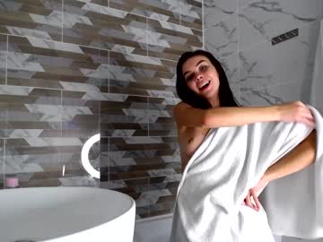 webcam girl nika_lodge live cam image #2914721