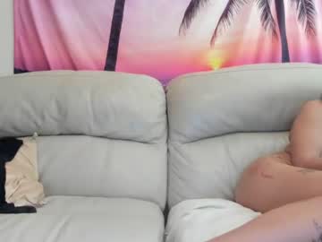 webcam tranny bigdicktrannynicole live cam image #5392646