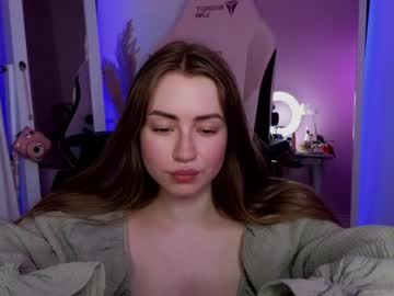 webcam girl strawberryjamx live cam image #4728055