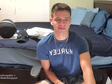 webcam man letsplayblake live cam image #2710961