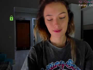 webcam girl crazzy_cherry live cam image #5995276