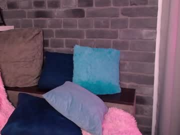 webcam girl lorienn live cam image #2661199