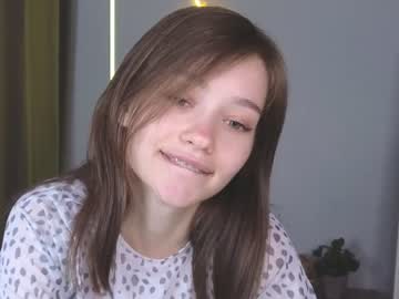 webcam girl bless_sheila live cam image #4576735