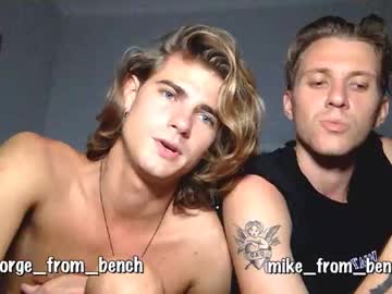 webcam man guys_from_the_bench live cam image #3530394