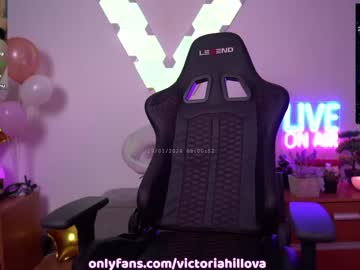 webcam girl victoriahillova live cam image #6209127