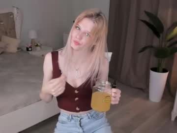 webcam girl itsagoodtimeformagic live cam image #6000495