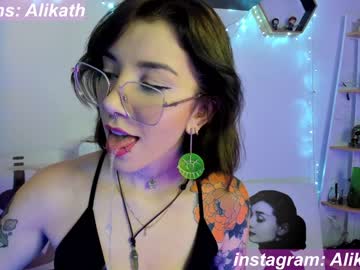 webcam girl thecosmicgirl live cam image #3755930