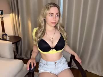 webcam girl tatti_1 live cam image #4651989