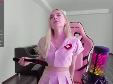 webcam girl allotropp live cam image #3603979
