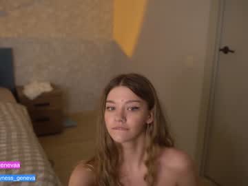 webcam girl coyness_geneva live cam image #3288989
