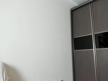 webcam girl lealla live cam image #4367974