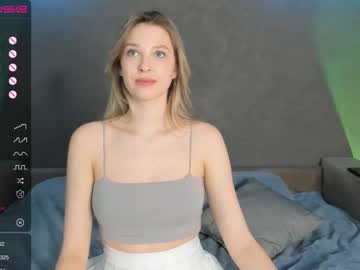 webcam girl mmm_banana live cam image #4388995