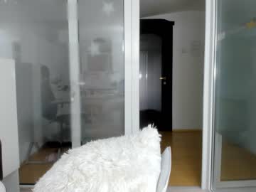webcam girl ingridblondy94 live cam image #4980848