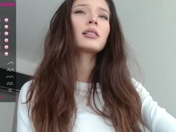 webcam girl isia_slay live cam image #1384699
