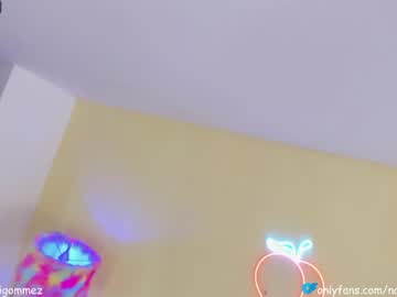 webcam tranny naomigomezz live cam image #1745967