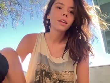 webcam girl yourfavoritegirl_ live cam image #5954587