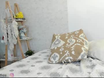 webcam girl grettabenett_ live cam image #3540107