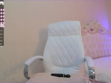 webcam girl akura_01 live cam image #3830012