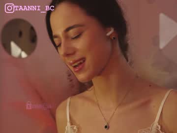 webcam girl taanni_bc live cam image #6072126