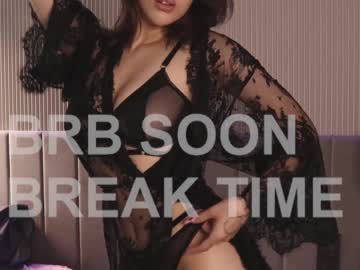 webcam girl angella_kleee live cam image #5661727
