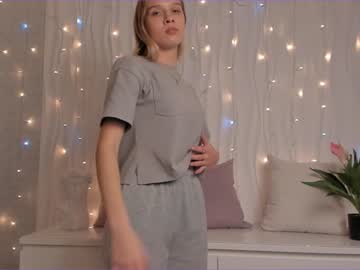 webcam girl sharonmorgans live cam image #3431745