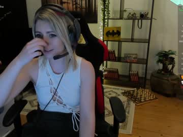 webcam girl kimilee22 live cam image #1847424