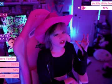 webcam girl baoxxxi live cam image #2577083