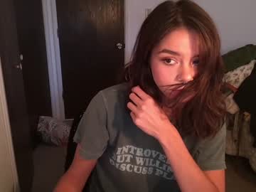 webcam girl yourfavoritegirl_ live cam image #4962919