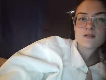 webcam girl eyadivine live cam image #5012310
