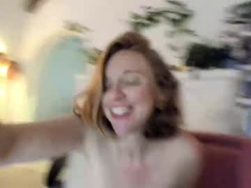 webcam girl pretendlunch live cam image #4801481