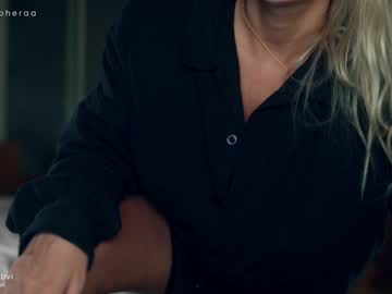 webcam girl artmosphera live cam image #4240869