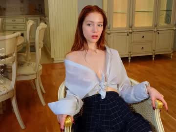 webcam girl shirleywhitney live cam image #5566189
