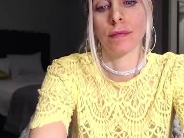 webcam girl tiffany925 live cam image #1259236