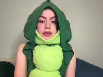 webcam girl littlesugarpea live cam image #6279479