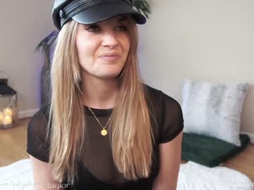 webcam girl phoenix_taylor live cam image #3963823