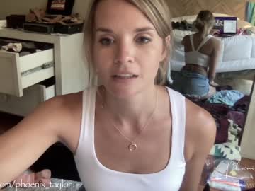 webcam girl phoenix_taylor live cam image #2660824