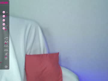 webcam girl yourvirusqueen_ live cam image #2272834