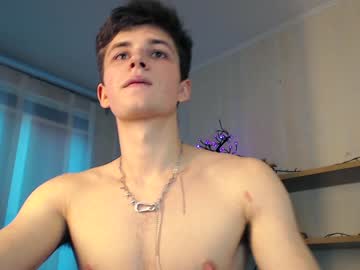 webcam man martinlutar420 live cam image #466421