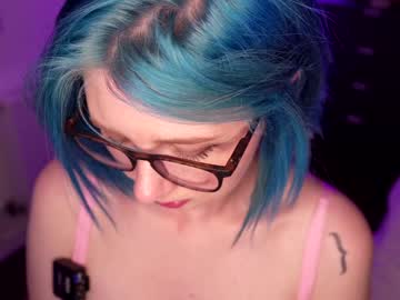 webcam girl vixenp live cam image #4970133