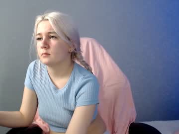 webcam girl barbie_coy live cam image #1662549