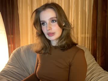 webcam girl cute_siberian_girl live cam image #6503780