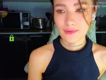 webcam girl crazzy_cherry live cam image #6588215