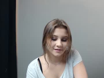 webcam girl relax_nina live cam image #329071