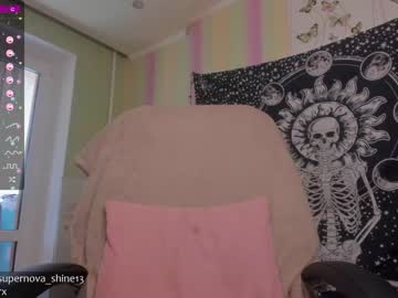 webcam girl danikanappi live cam image #1499493