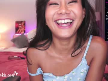 webcam girl trixiecookie live cam image #185302
