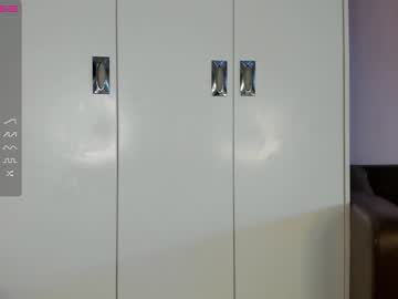 webcam girl lee_sua live cam image #4035066