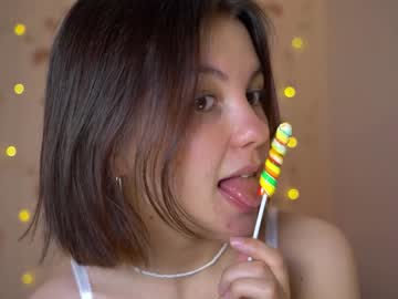 webcam girl tiny_miracle live cam image #6940425