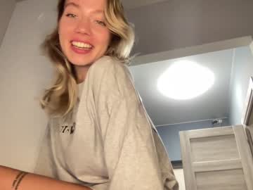 webcam girl angel_from_sky live cam image #4782648