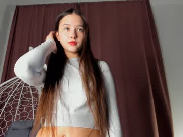 webcam girl emilybatee live cam image #4049201
